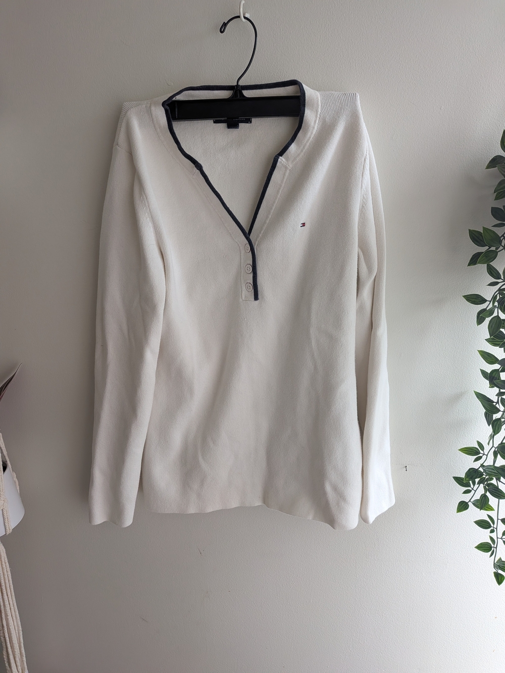 Tommy Hilfiger Cream V-Neck Henley Sweater with Navy Trim